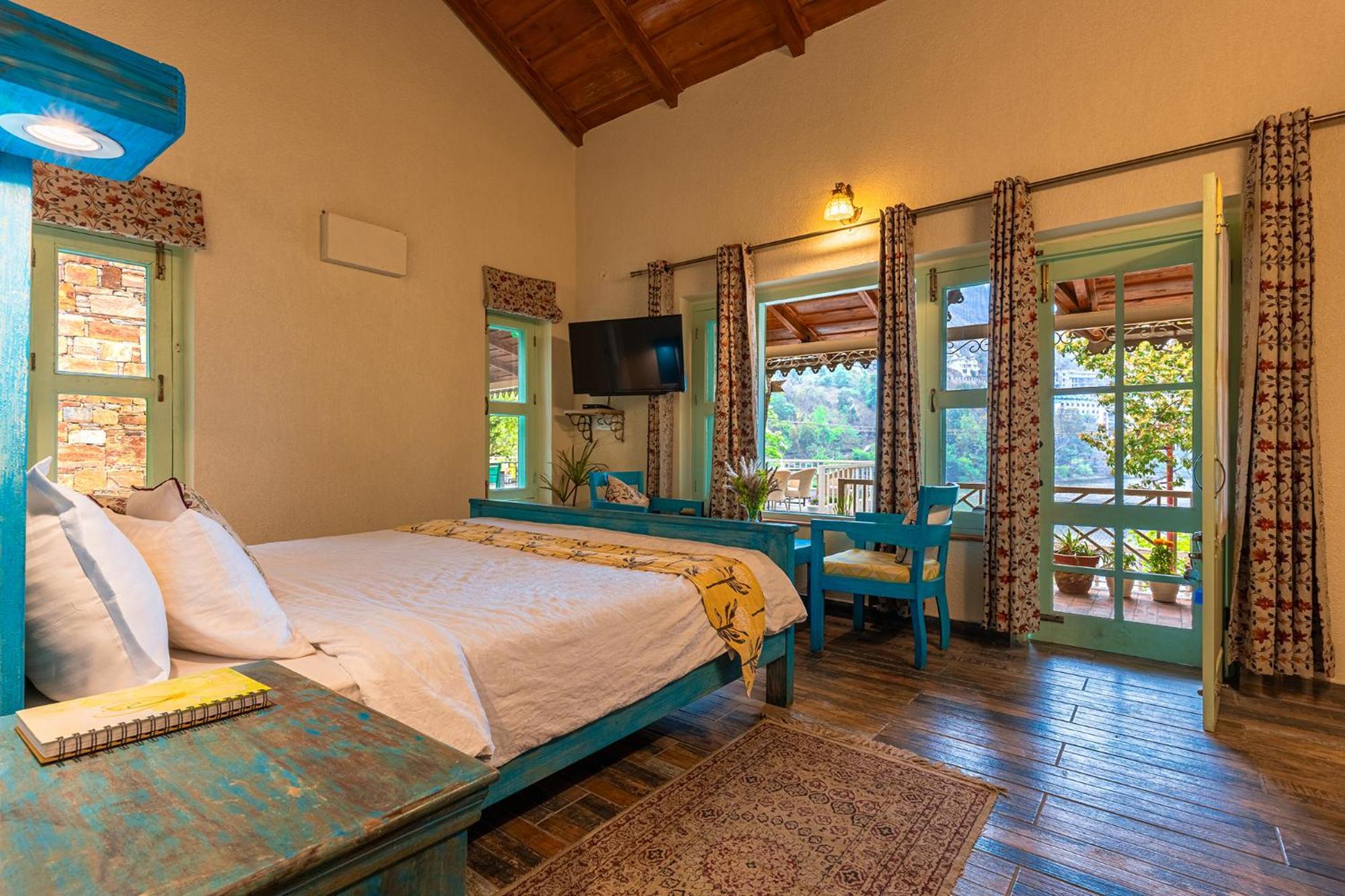 Malusara Retreat By The Lake Bhimtal Exterior photo